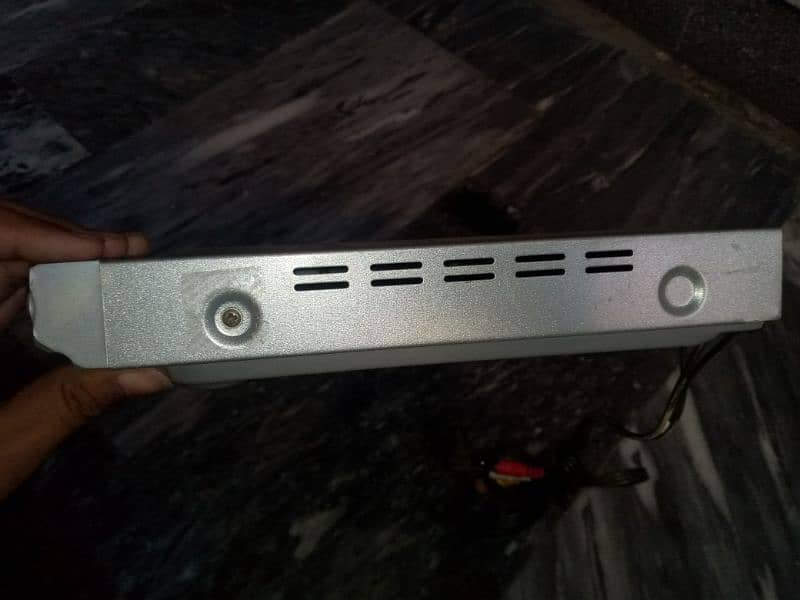 DVD with remote 5