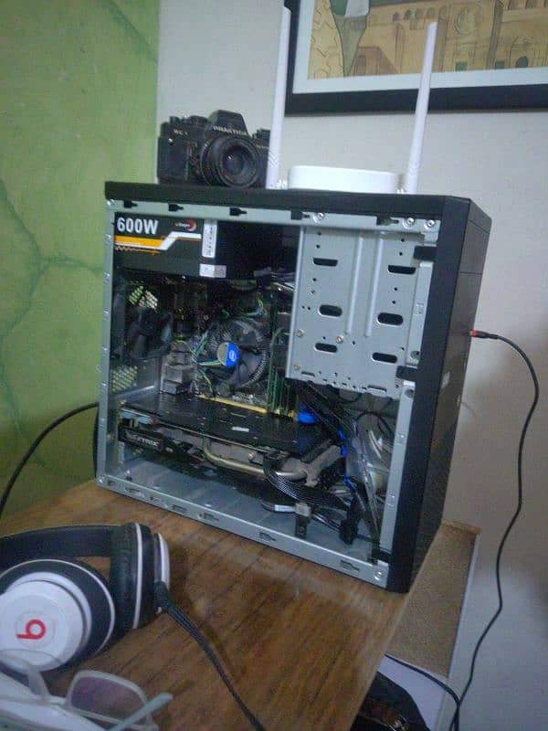 4th generation custom gaming PC for sale 16gb ram 4gb graphics card 5