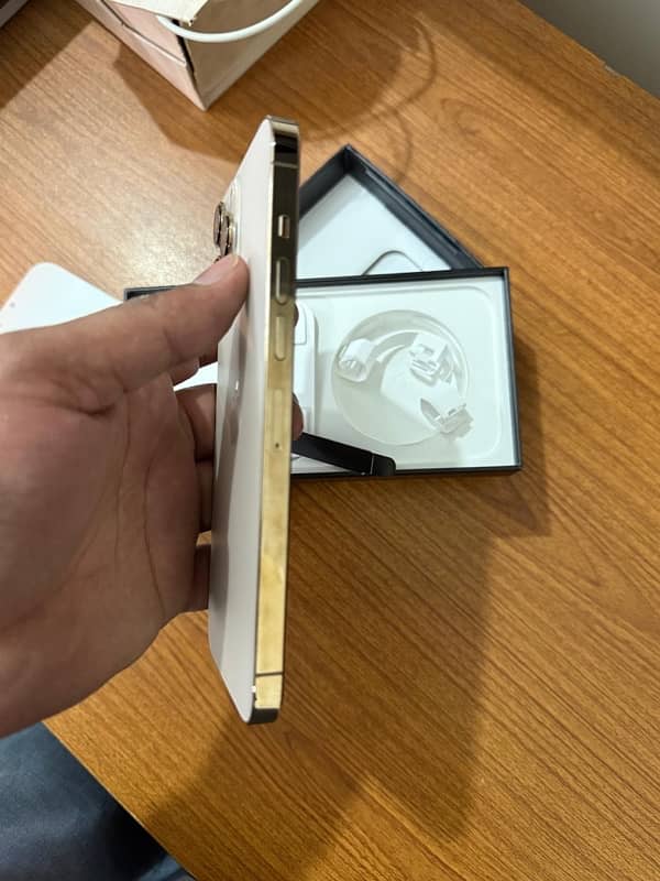 iphone 13 pro max 128gb golden like new. factory unlock and pta approv 4