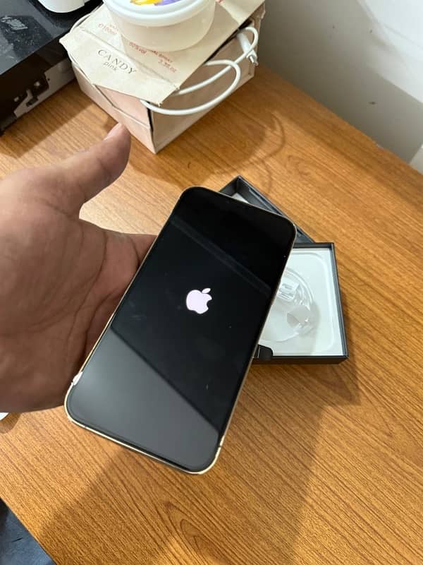 iphone 13 pro max 128gb golden like new. factory unlock and pta approv 8