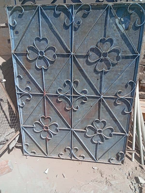 Windows Hain Condition 10/9 ha or paint honey wali ha bas 1