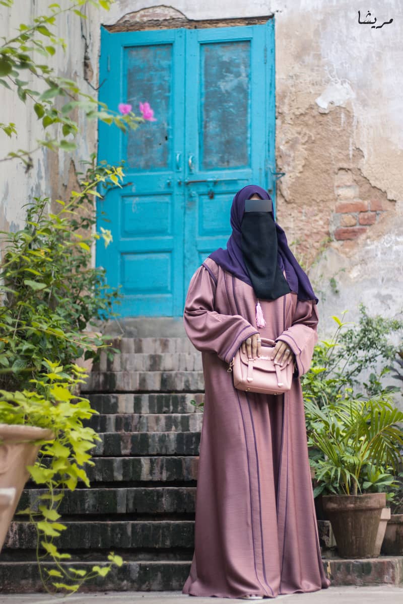 Zoom Maghzi Design Abaya 4