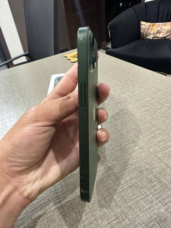 iPhone 13 | Storage 128 GB | Non-PTA 8