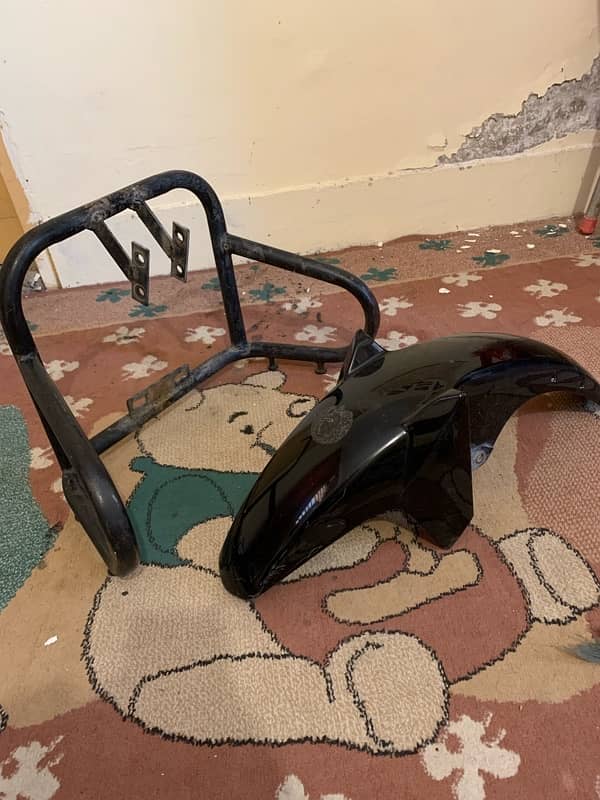 Ybr engine carrier,front mudguard,Seat carrier 0