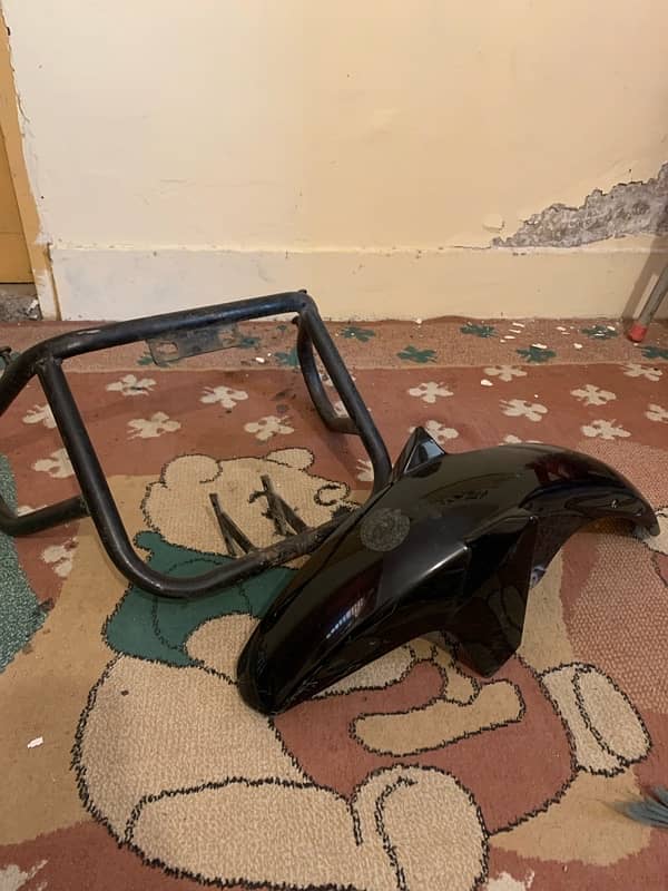 Ybr engine carrier,front mudguard,Seat carrier 3