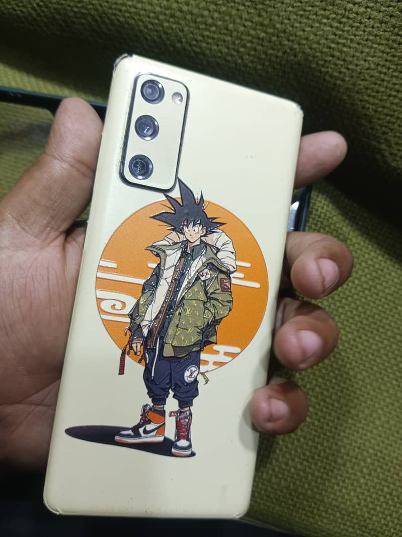 Samsung Mobile S20 fe 2