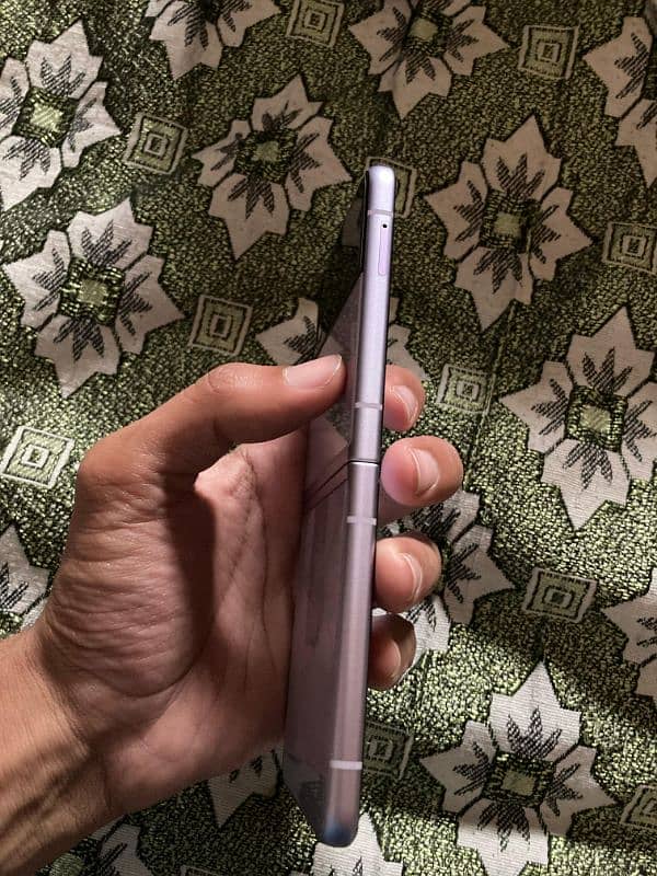 Samsung Z Flip 3 8gb, 256gb Exchange possible 7