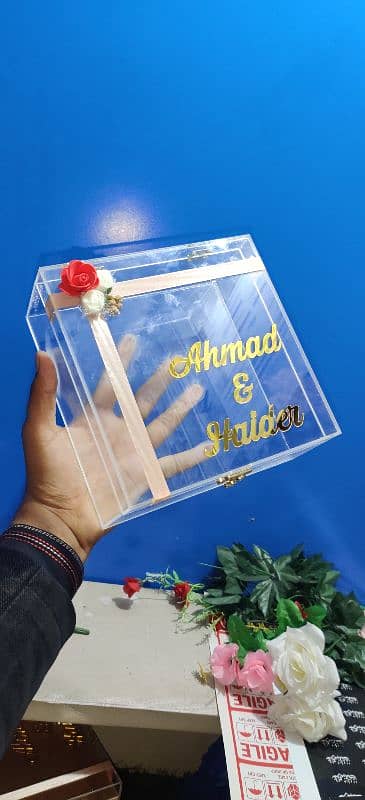 Acrylic Boxs Available 10