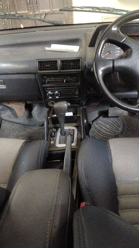 Daihatsu Charade 1988 5