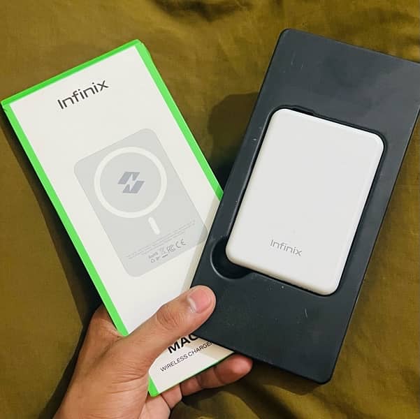 Infinix original wireless powerbank 0
