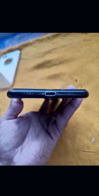 I Phone 7 Plus Pta Approved 128 GB 10/8.5 Condition Urgent Sale 3