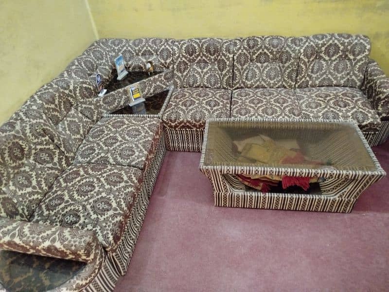 Sofa for sale 0
