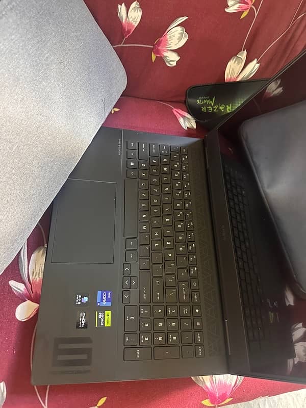 HP Omen I9-GEN13900HX 16GB 1TB 8GB RTX 4060 | 16.0” 2.5K 240Hz Display 9