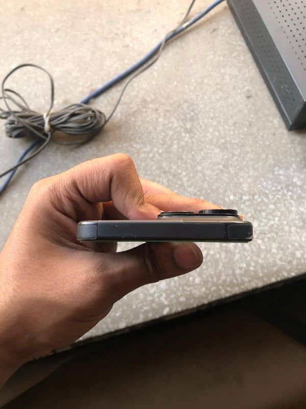 iPhone 15 Pro Max 512GB (LLA) – Factory Unlocked 5