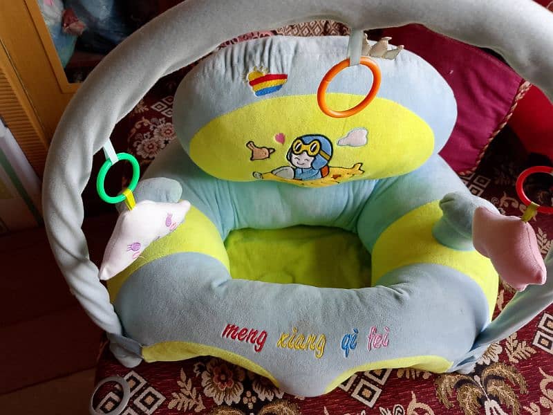 Baby branded sofa comfortable set 2 to 3 time used only 3