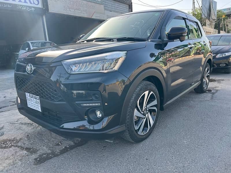 Toyota Raize 2020/2025 Fresh import 4.5 Garde 7