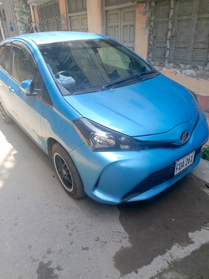 Toyota Vitz 2014 1
