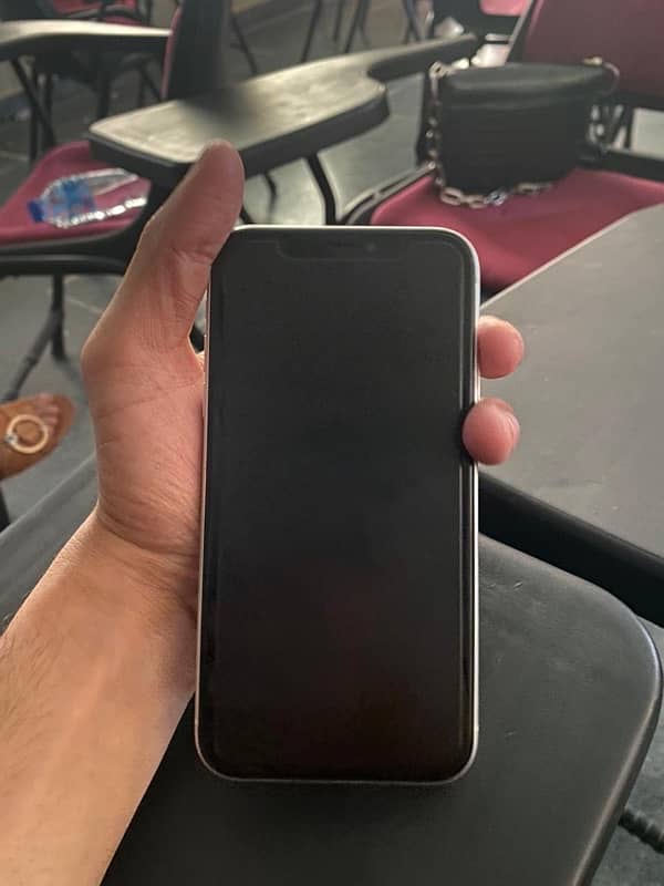 i phone Xr 0