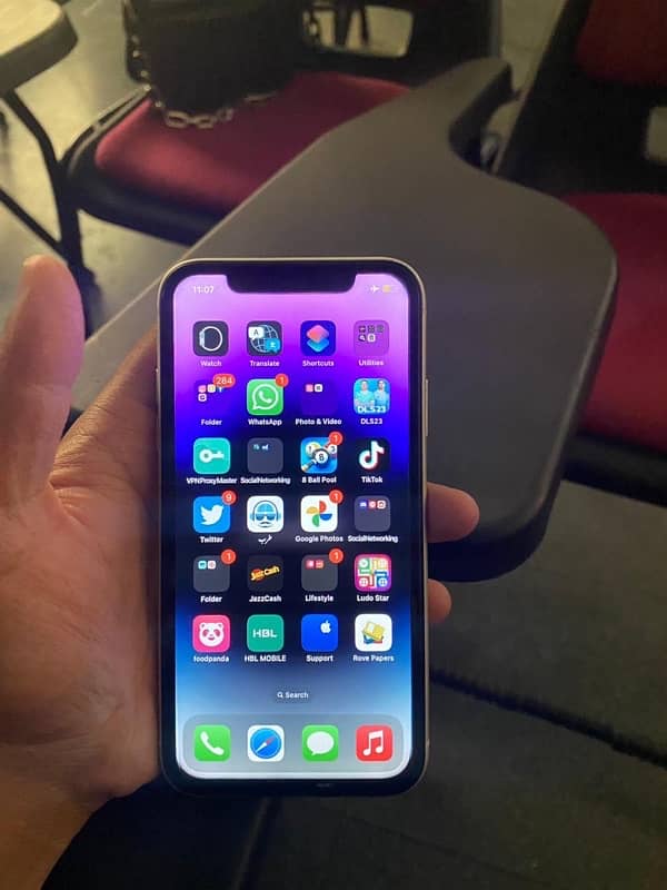 i phone Xr 6