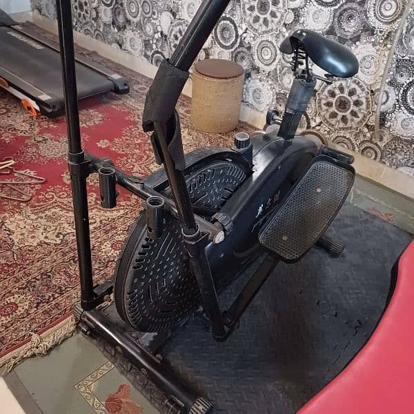 elliptical in good condition 1