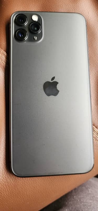iPhone 11 Pro Max 64GB PTA Approved 89% bat 1