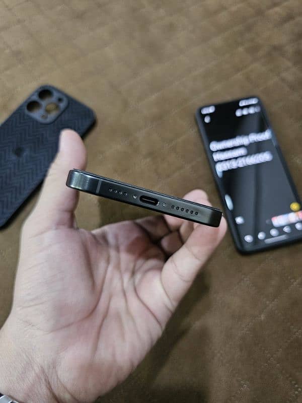 iPhone 15 Pro Max 256GB JV Brand New 7 Cycle Count 6