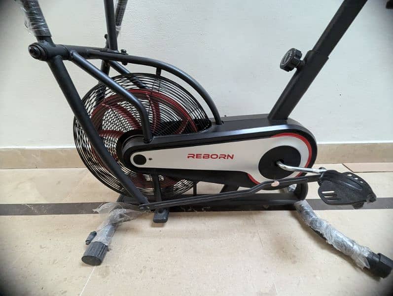 Elliptical trainer Cycle / Exercise Cycle / Gym Machine 1