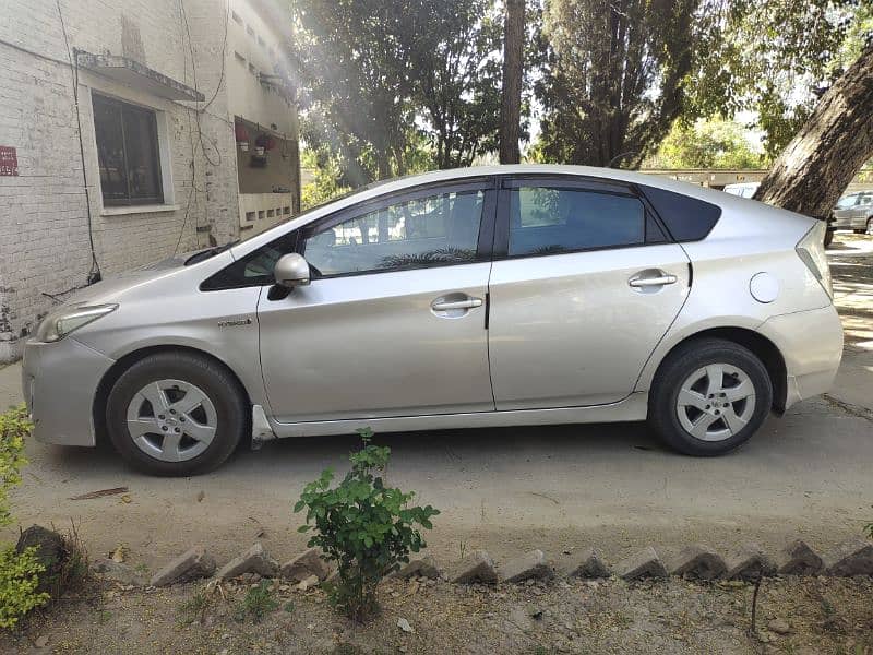 Toyota Prius 2011/2015 1.8 3rd generation 2