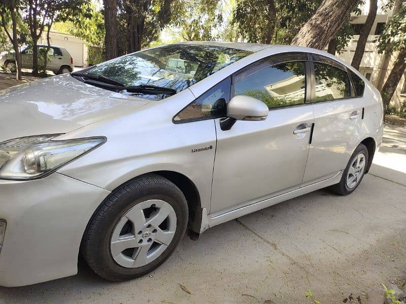 Toyota Prius 2011/2015 1.8 3rd generation 3