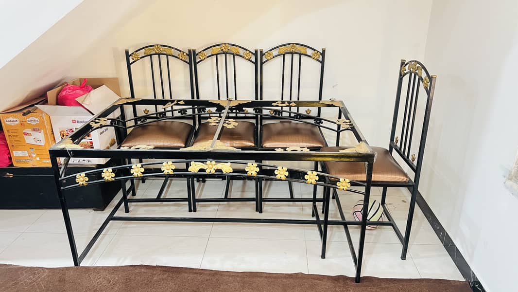 8 seater Dining table steel material with mirror 7
