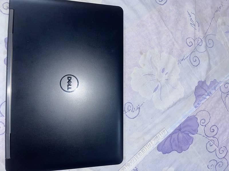 Dell Latitude E5540 11