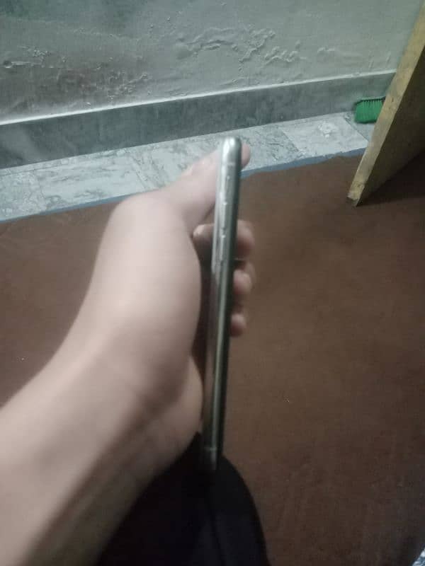 iphone xs factory unlocked all sim worked 256 gb 4