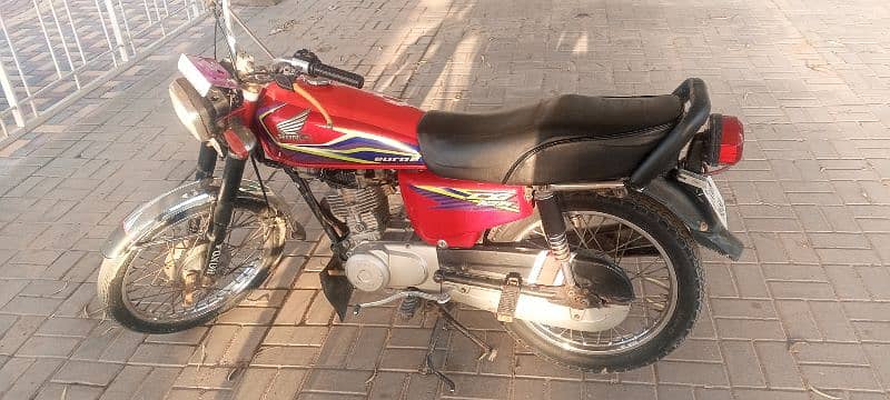 Honda cg 125 original lush condition 7