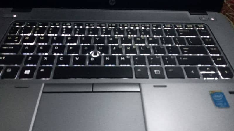 HP Elitebook 850 0