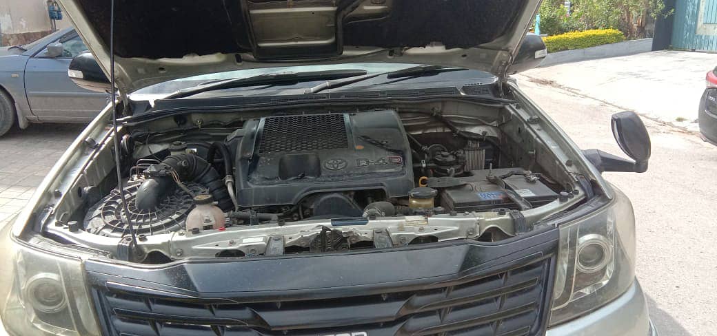 Toyota Hilux Vigo Champ 3.0 D4D VN-Turbo 2012 G 10