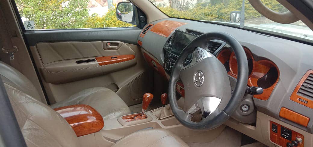 Toyota Hilux Vigo Champ 3.0 D4D VN-Turbo 2012 G 14