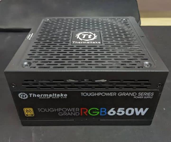 Thermaltake RGB 80 Plus Brones 650 watt Moduler 1