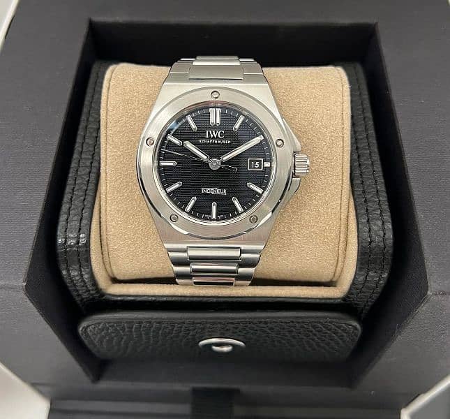 WATCH BUYER | Rolex Oyster Perpetual Omega De Ville Jacob & Co Cartier 7