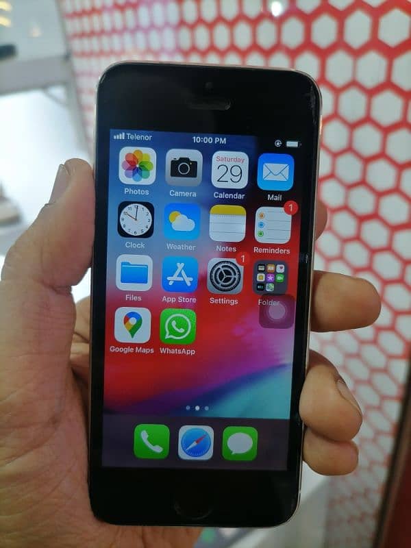 Apple iPhone 5S 0