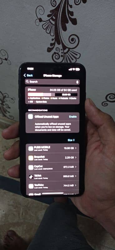 iPhone xs max ufone SIM active 4