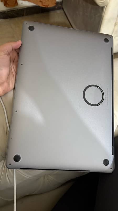MacBook pro 16 inches 32/512, i7, 10by10 3