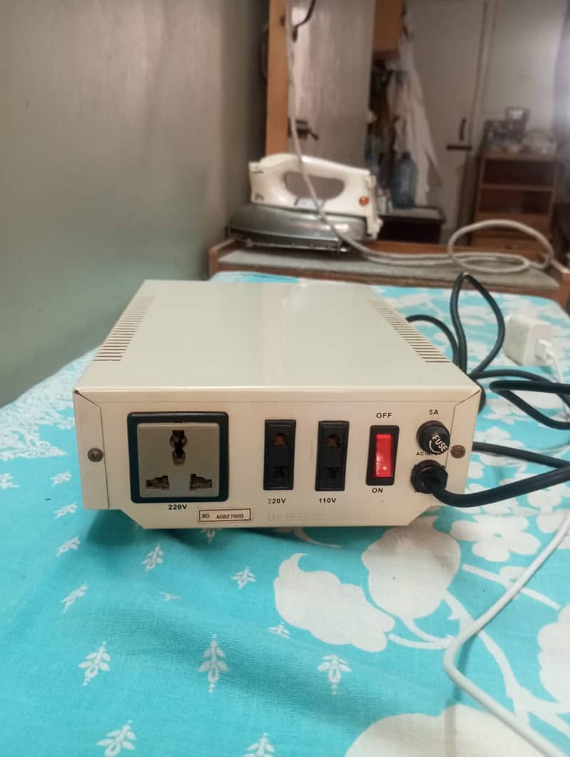 STABLIZER STABIMATIC SERVO MODEL SF 500 VR 1