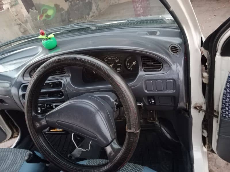 Daihatsu Cuore 2004 11