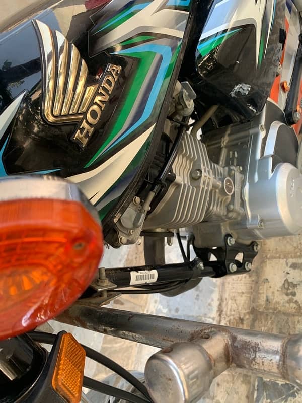 Honda CG 125 Orignal Milage 2023 Applied For 3