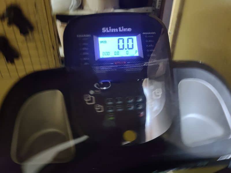 SPIN BIKE /EXERCISE CYLCE /  ELECTRIC TREADMILL / ELLIPTICAL /SLIMLINE 7