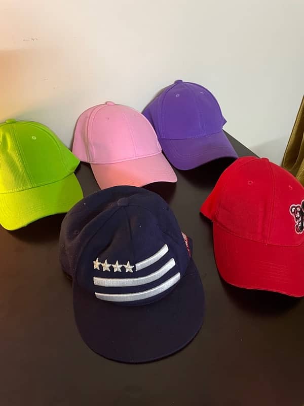 MULTICOLOR CAPS 5 0
