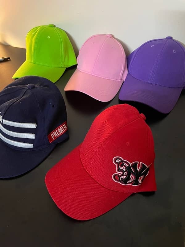 MULTICOLOR CAPS 5 2