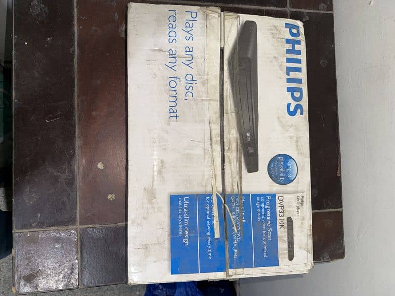 PHILIPS DVD PLAYER 0