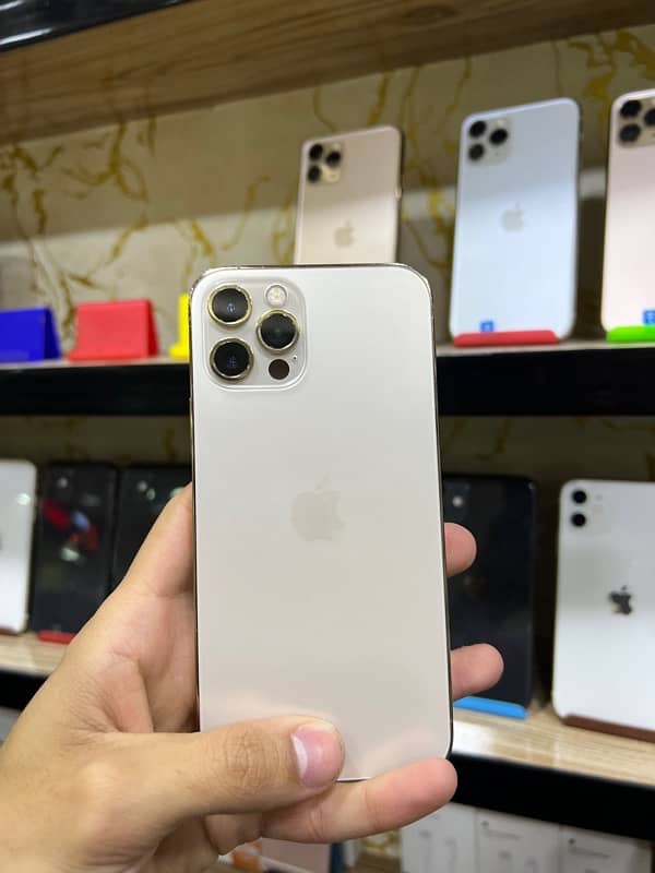 IPHONE 12 pro  (128/256gb)  waterpack 6