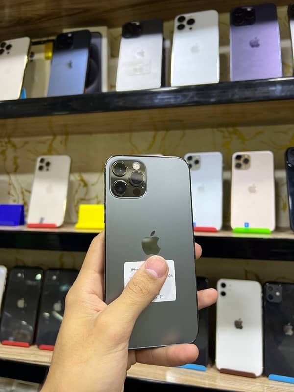 IPHONE 12 pro  (128/256gb)  waterpack 7
